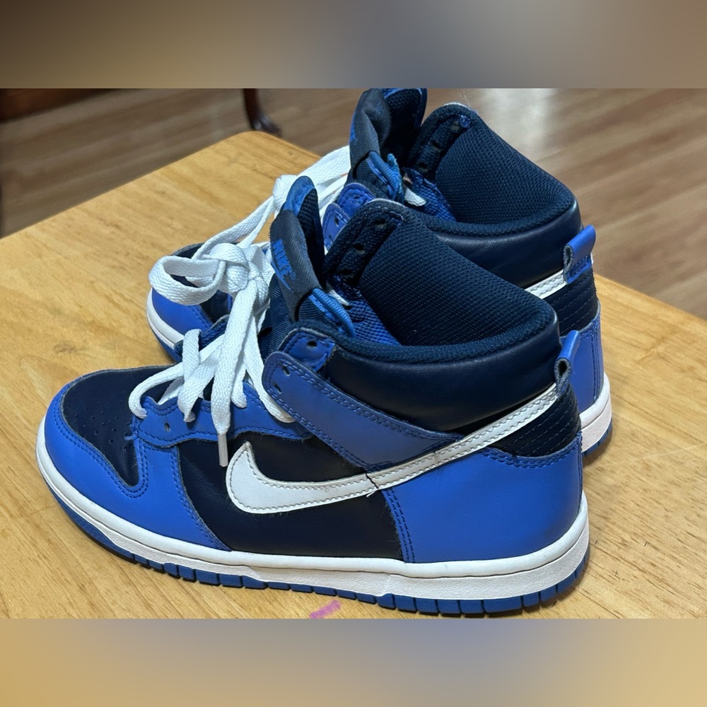 Nike Dunk High size 3Y Preowned